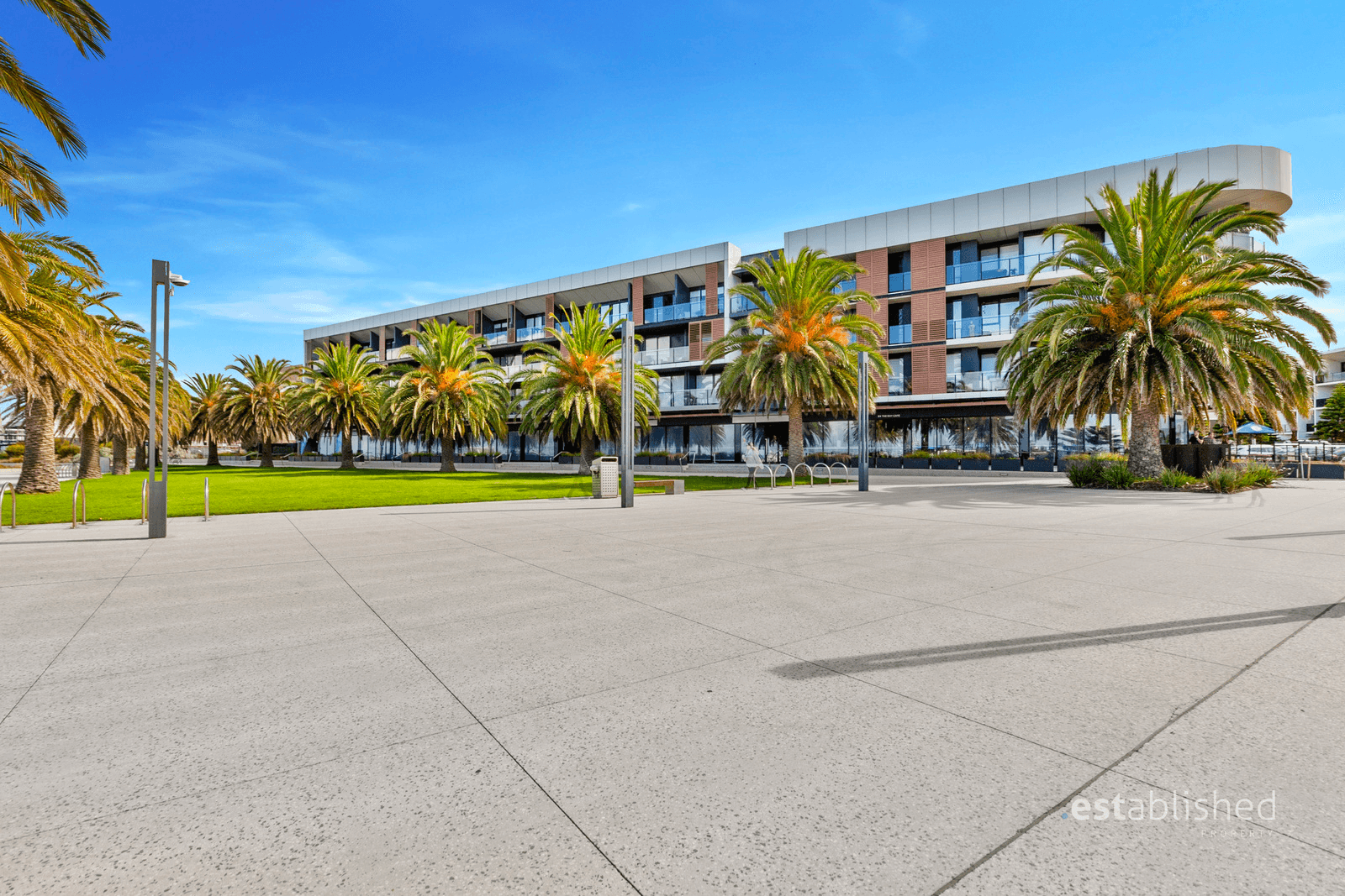 301/33 Quay Boulevard, WERRIBEE SOUTH, VIC 3030