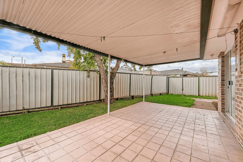 1 Vassallo Place, GLENDENNING, NSW 2761