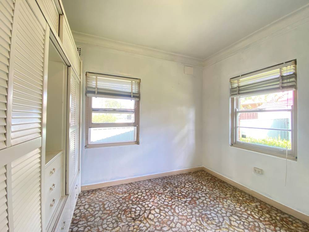 7 Gowrie Crescent, WESTMEAD, NSW 2145