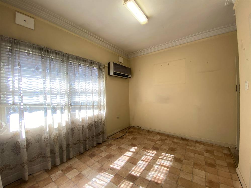 7 Gowrie Crescent, WESTMEAD, NSW 2145