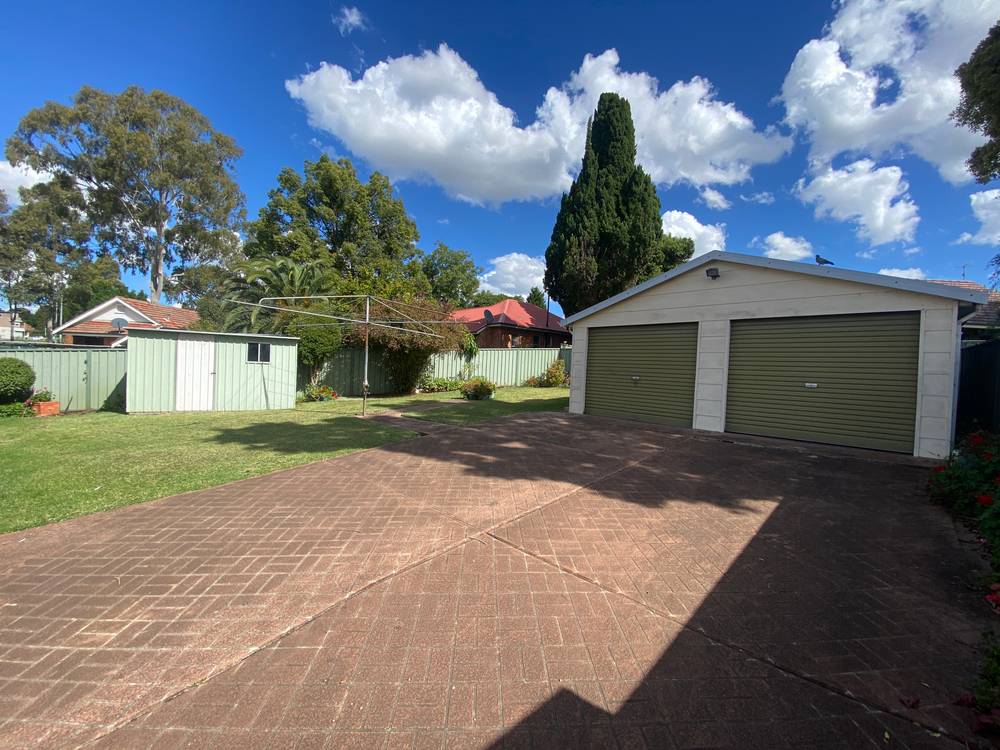 7 Gowrie Crescent, WESTMEAD, NSW 2145