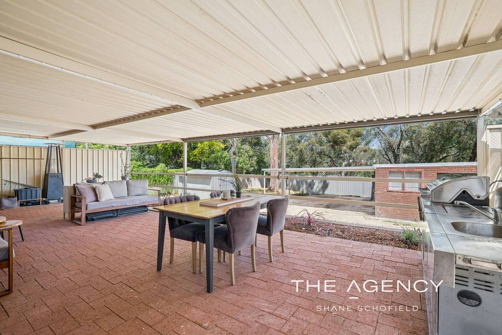 20 Abingdon Road, Swan View, WA 6056