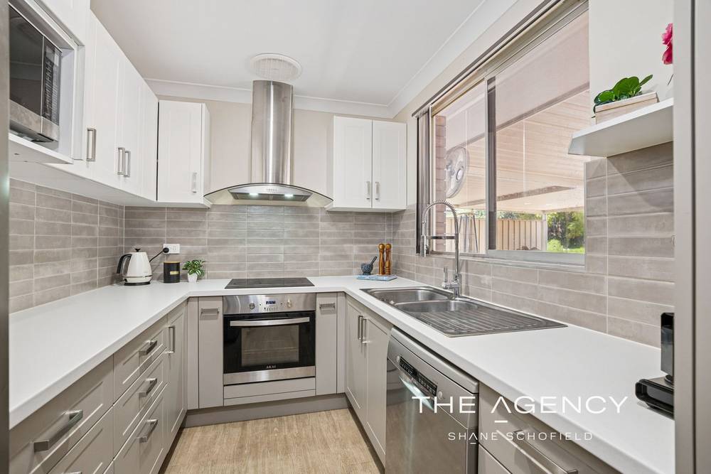 20 Abingdon Road, Swan View, WA 6056