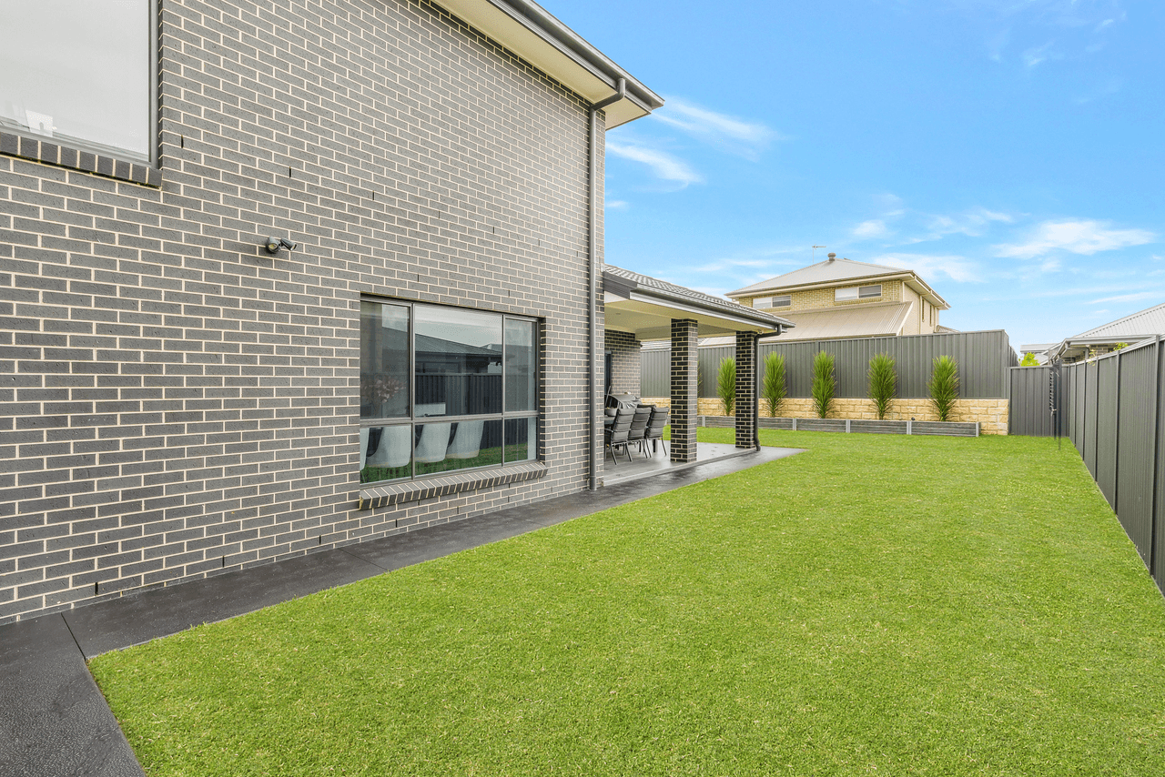 14 Emberson Street, LEPPINGTON, NSW 2179