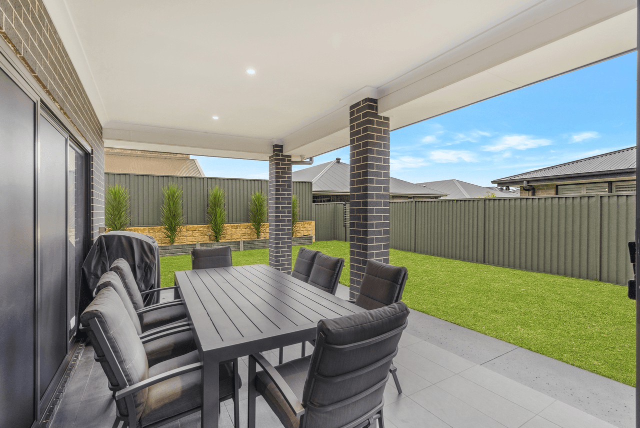 14 Emberson Street, LEPPINGTON, NSW 2179