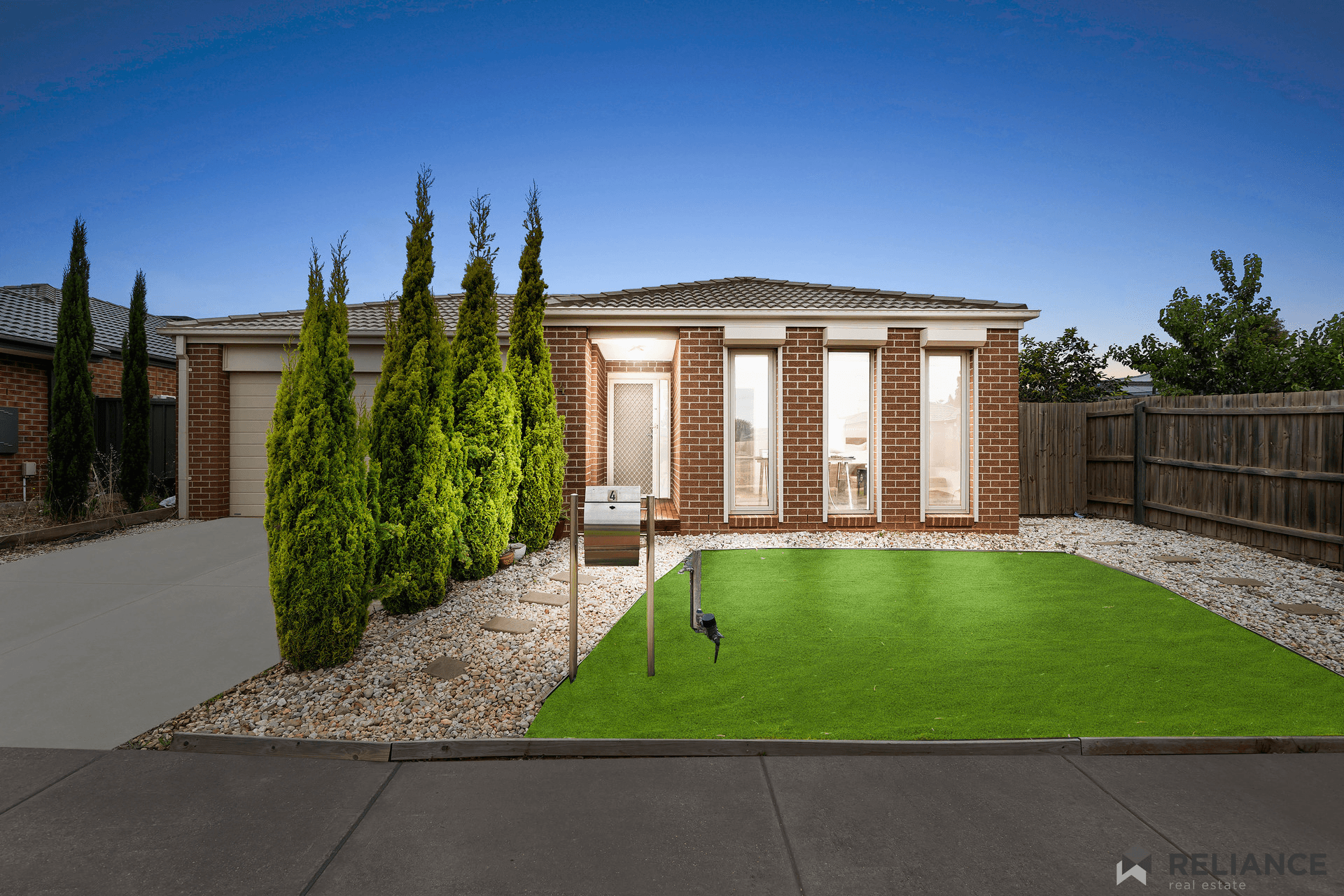 4 Abbott Street, Melton South, VIC 3338