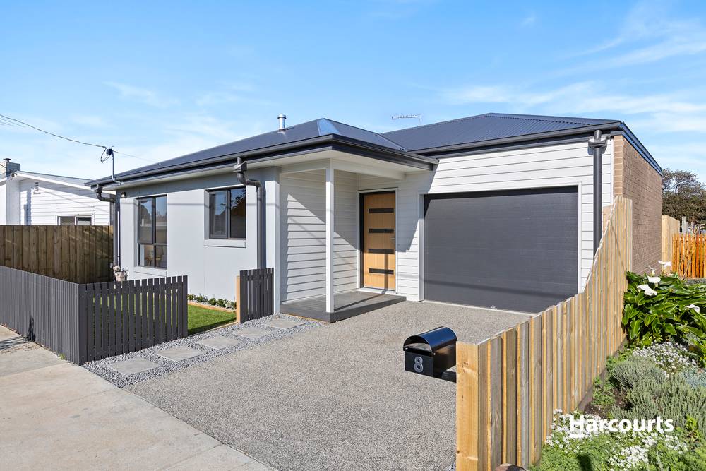 8 Carroll Street, Leopold, VIC 3224