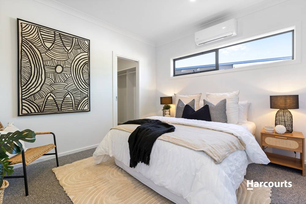 8 Carroll Street, Leopold, VIC 3224