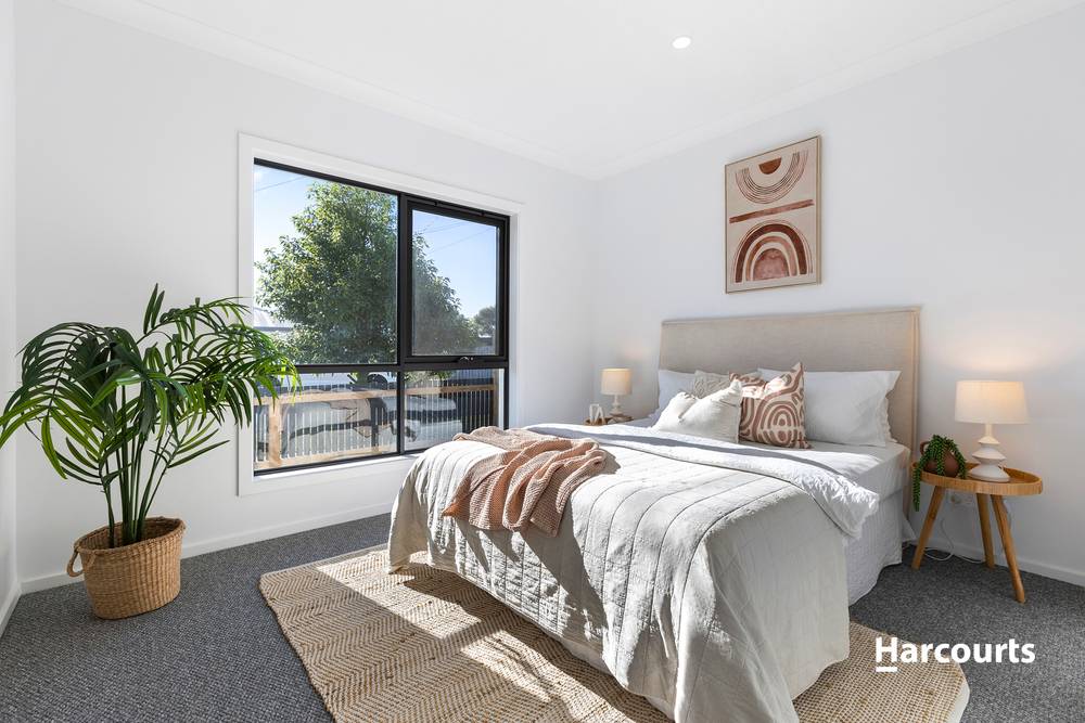 8 Carroll Street, Leopold, VIC 3224