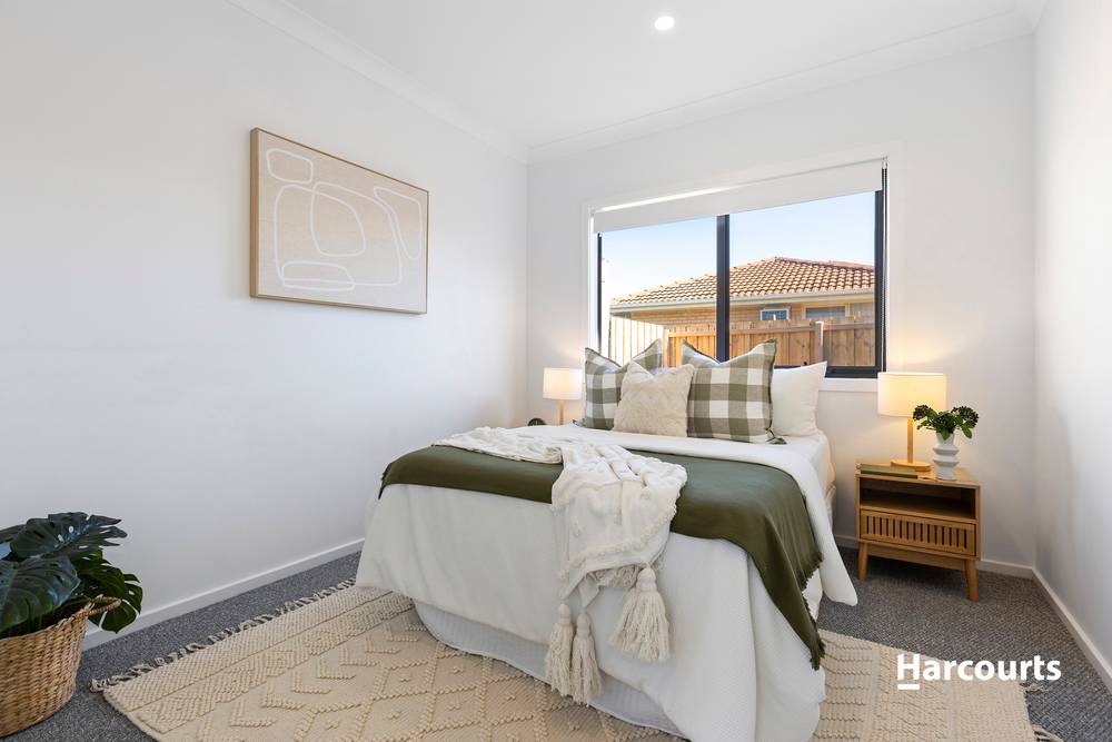 8 Carroll Street, Leopold, VIC 3224