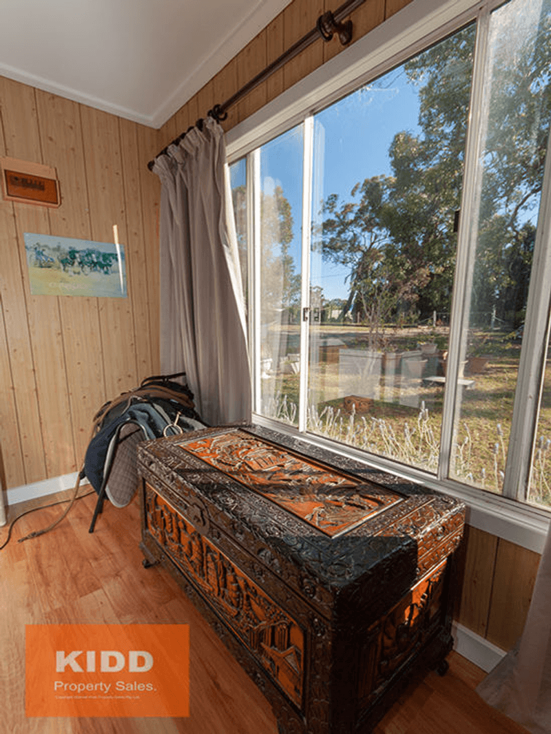 529 Ironbark Road, MANGROVE MOUNTAIN, NSW 2250