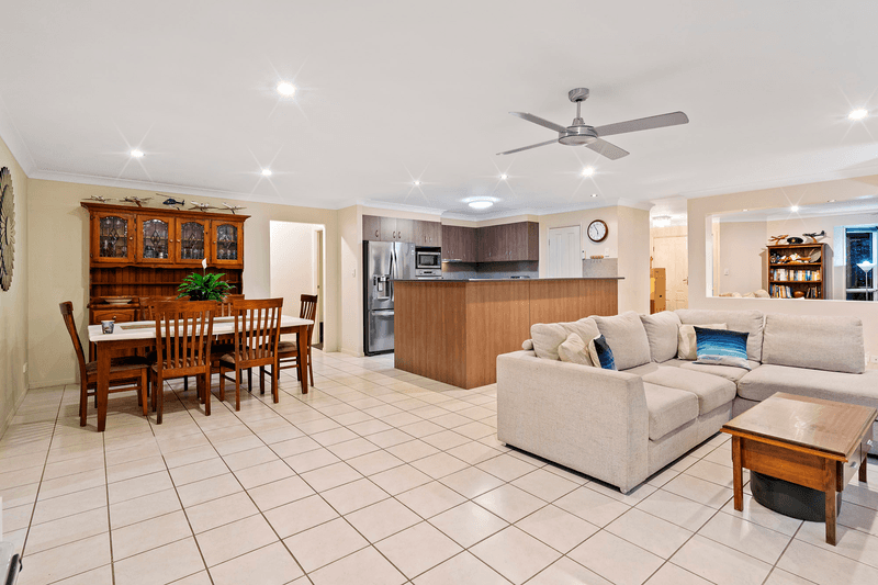 2 Cardrona Crescent, Ormeau Hills, QLD 4208