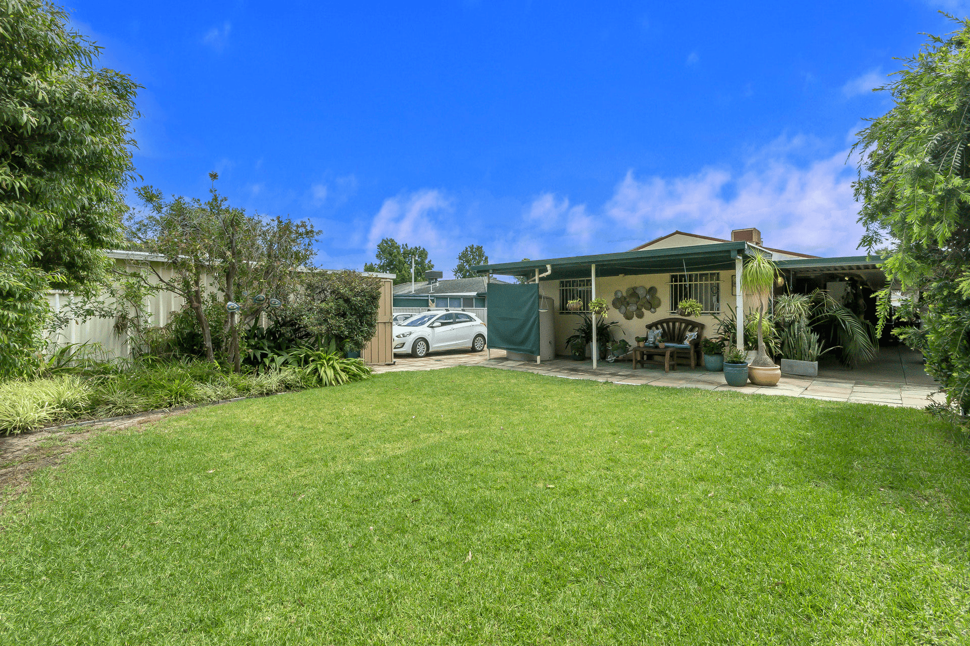 10 Teak Way, Maddington, WA 6109