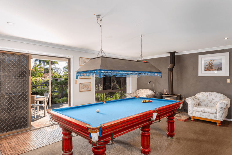 20 Colvillea Court, Palm Beach, QLD 4221