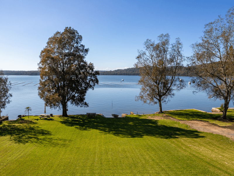 60 Cove Boulevard, NORTH ARM COVE, NSW 2324