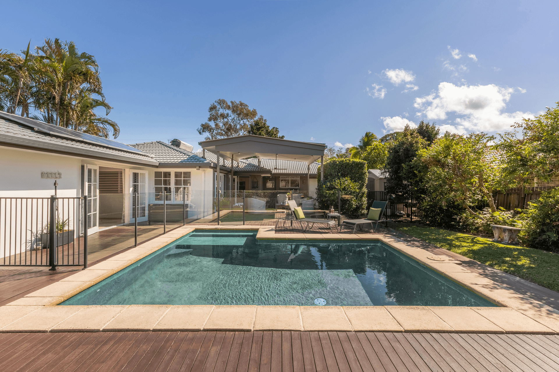 13 Sunset Drive, Noosa Heads, QLD 4567