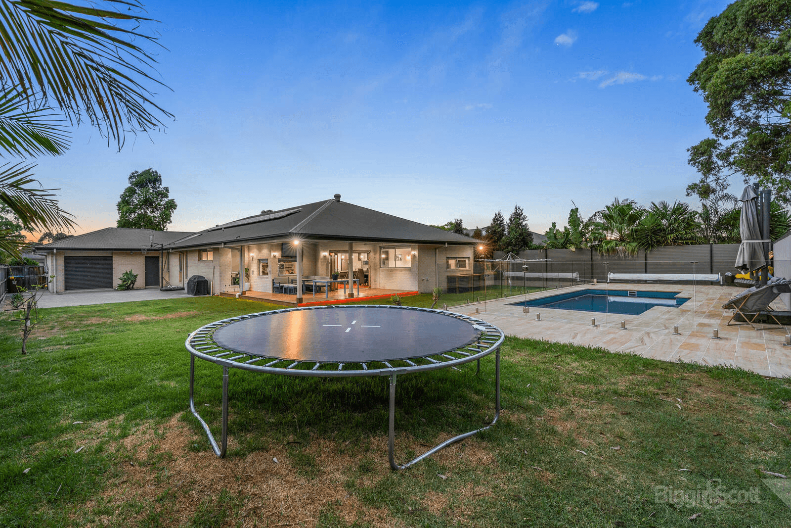 21 Duce Street, CRANBOURNE EAST, VIC 3977