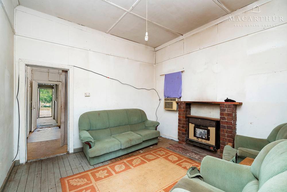 9-11 Cave Street, Ganmain, NSW 2702