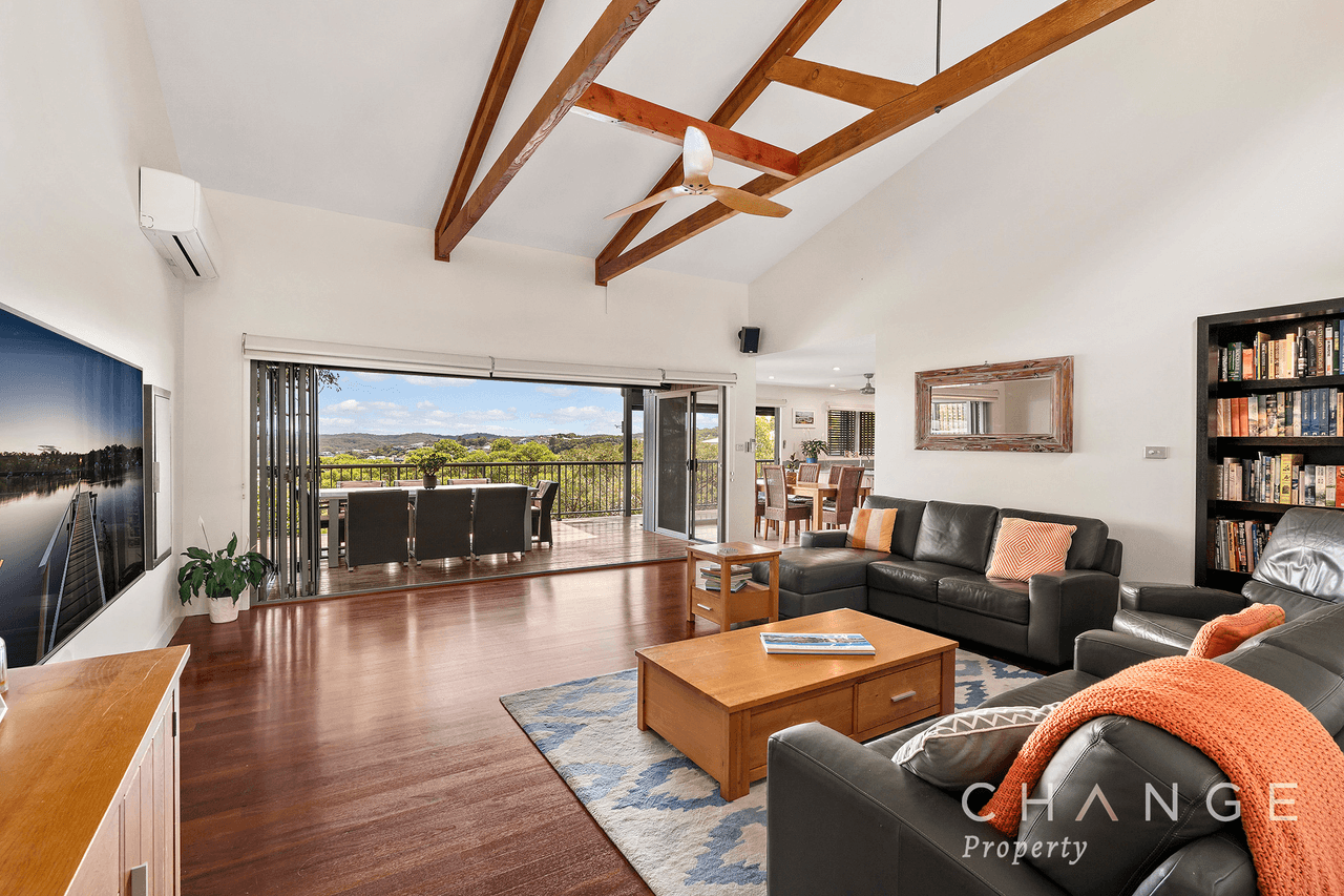 44 Vista Avenue, COPACABANA, NSW 2251