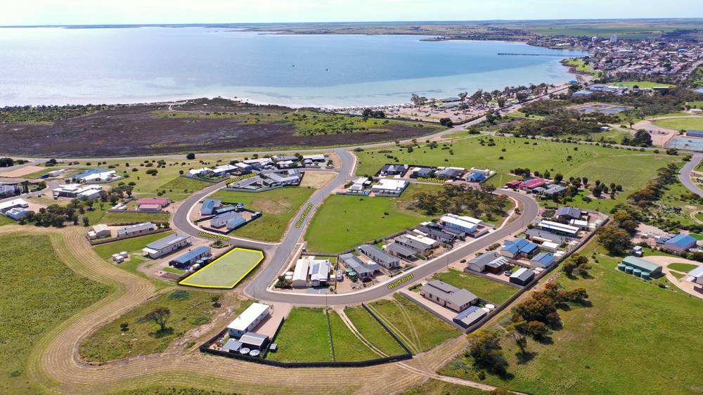 25 Johnson Street, STREAKY BAY, SA 5680