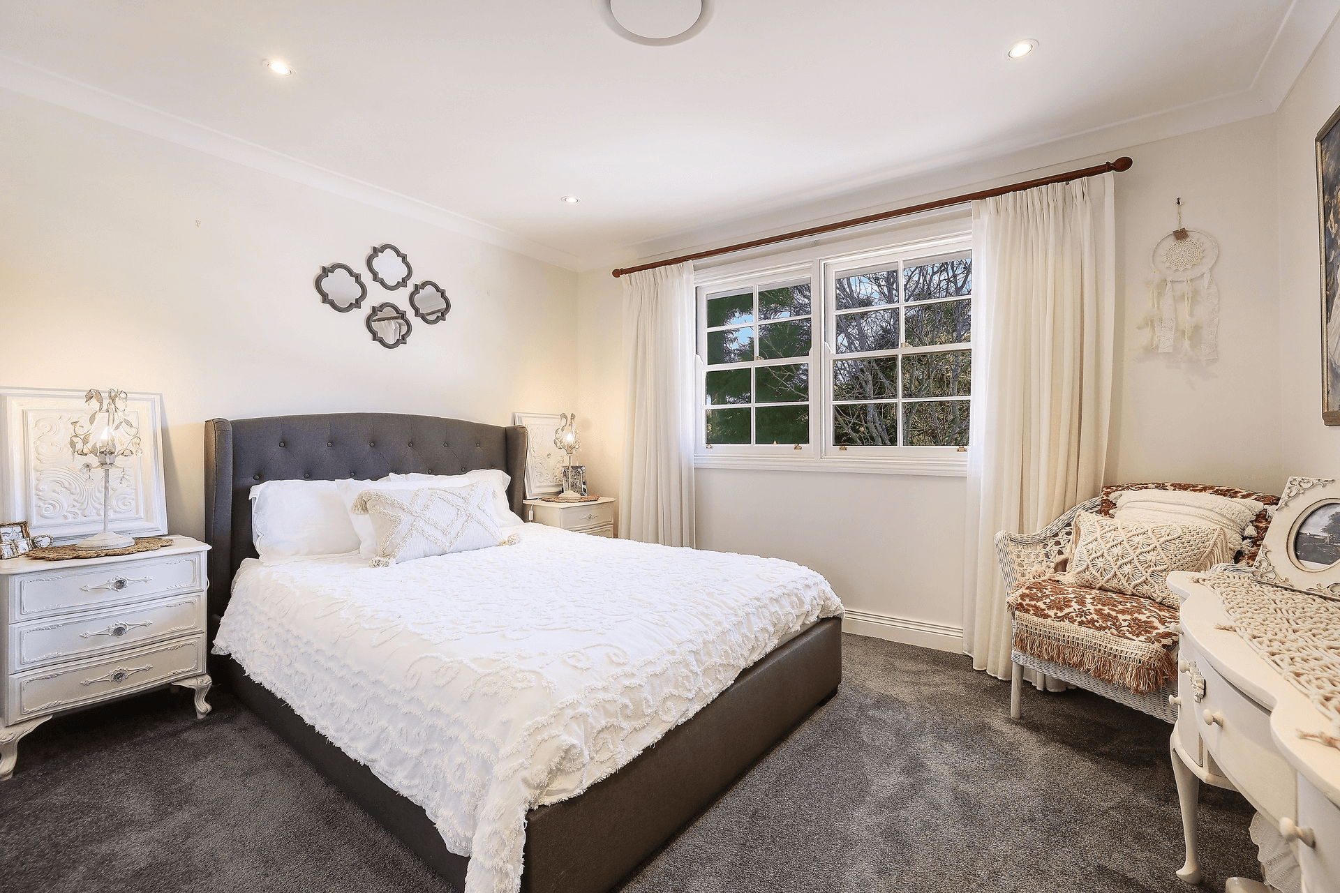 14 Campbell Street, Sorrento, QLD 4217