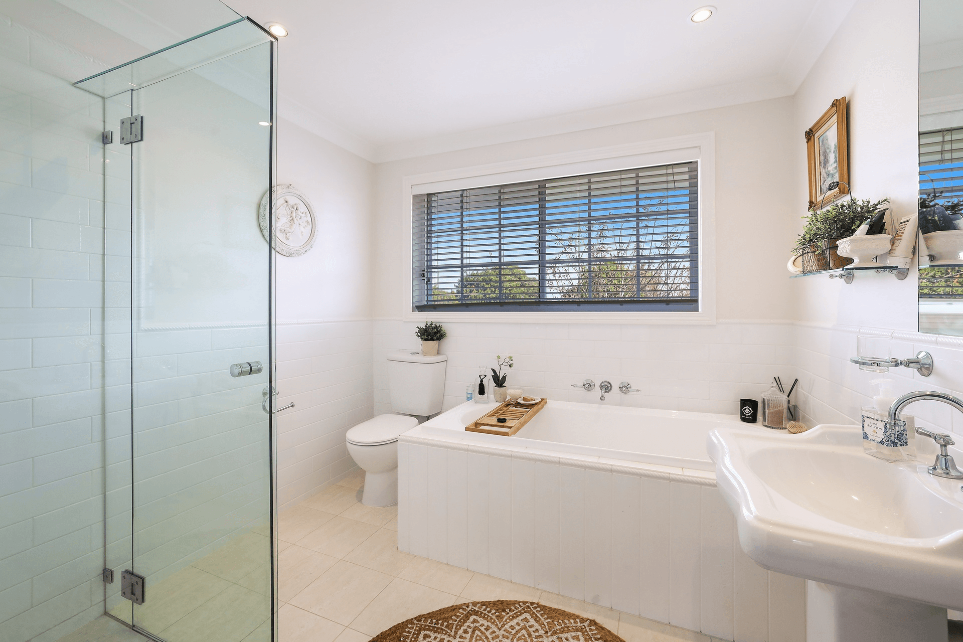 14 Campbell Street, Sorrento, QLD 4217