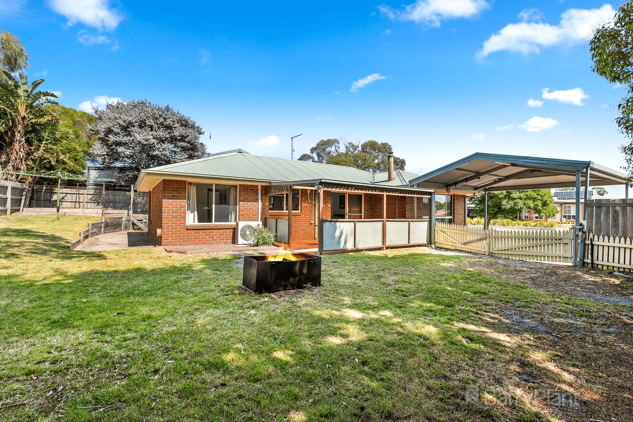 7 Penguin Close, Blind Bight, VIC 3980