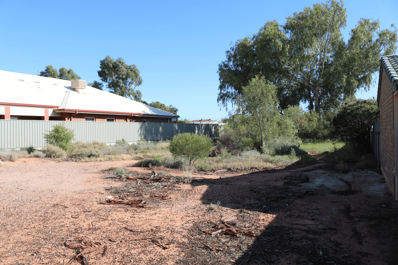 11 Simmons Crescent, Port Augusta West, SA 5700