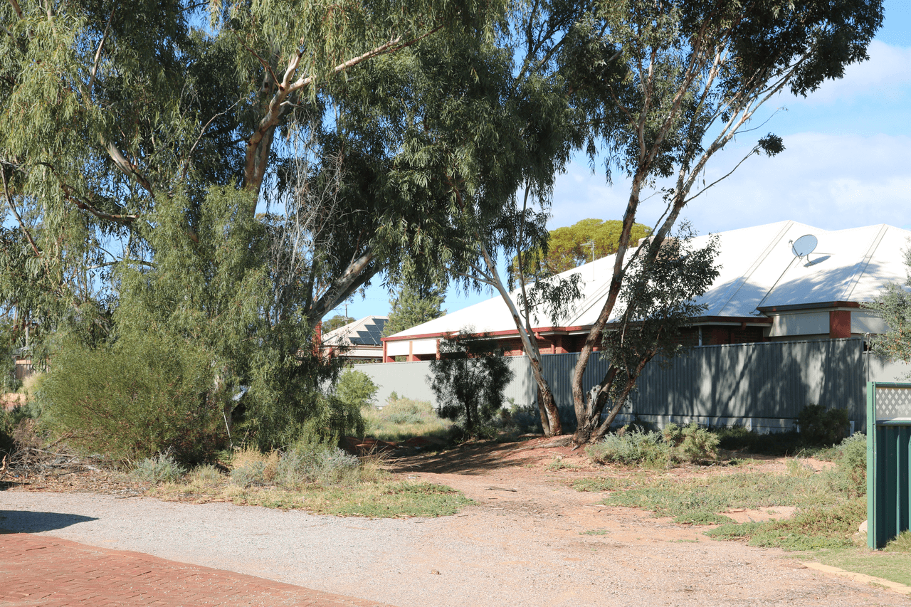 11 Simmons Crescent, Port Augusta West, SA 5700