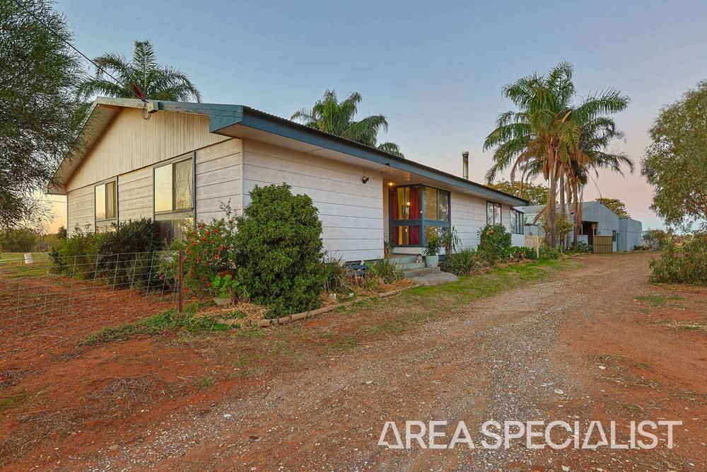 835 Coorong Avenue, Red Cliffs, VIC 3496