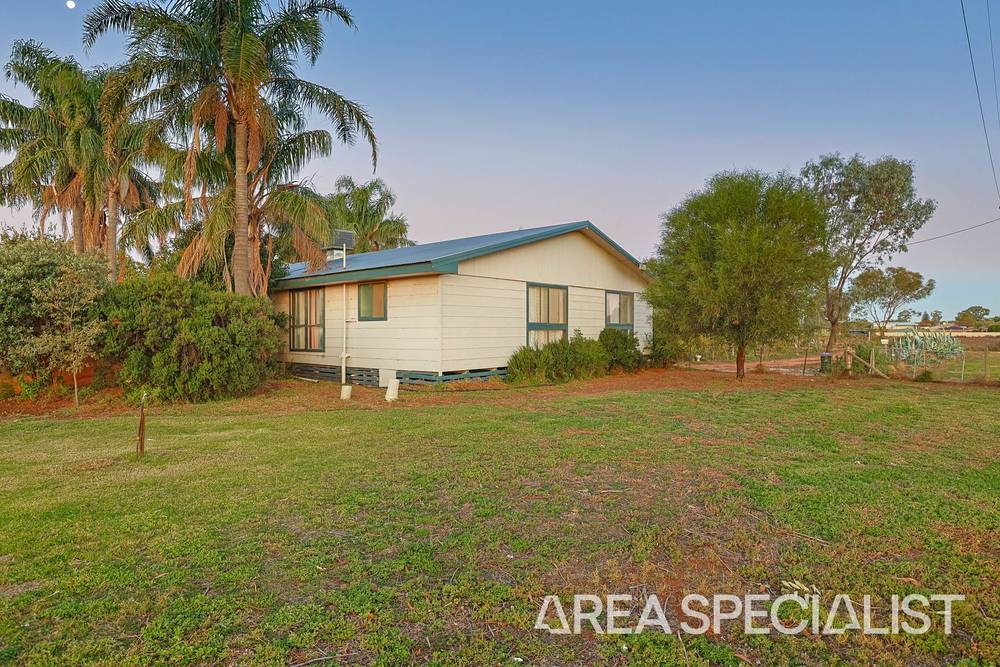 835 Coorong Avenue, Red Cliffs, VIC 3496