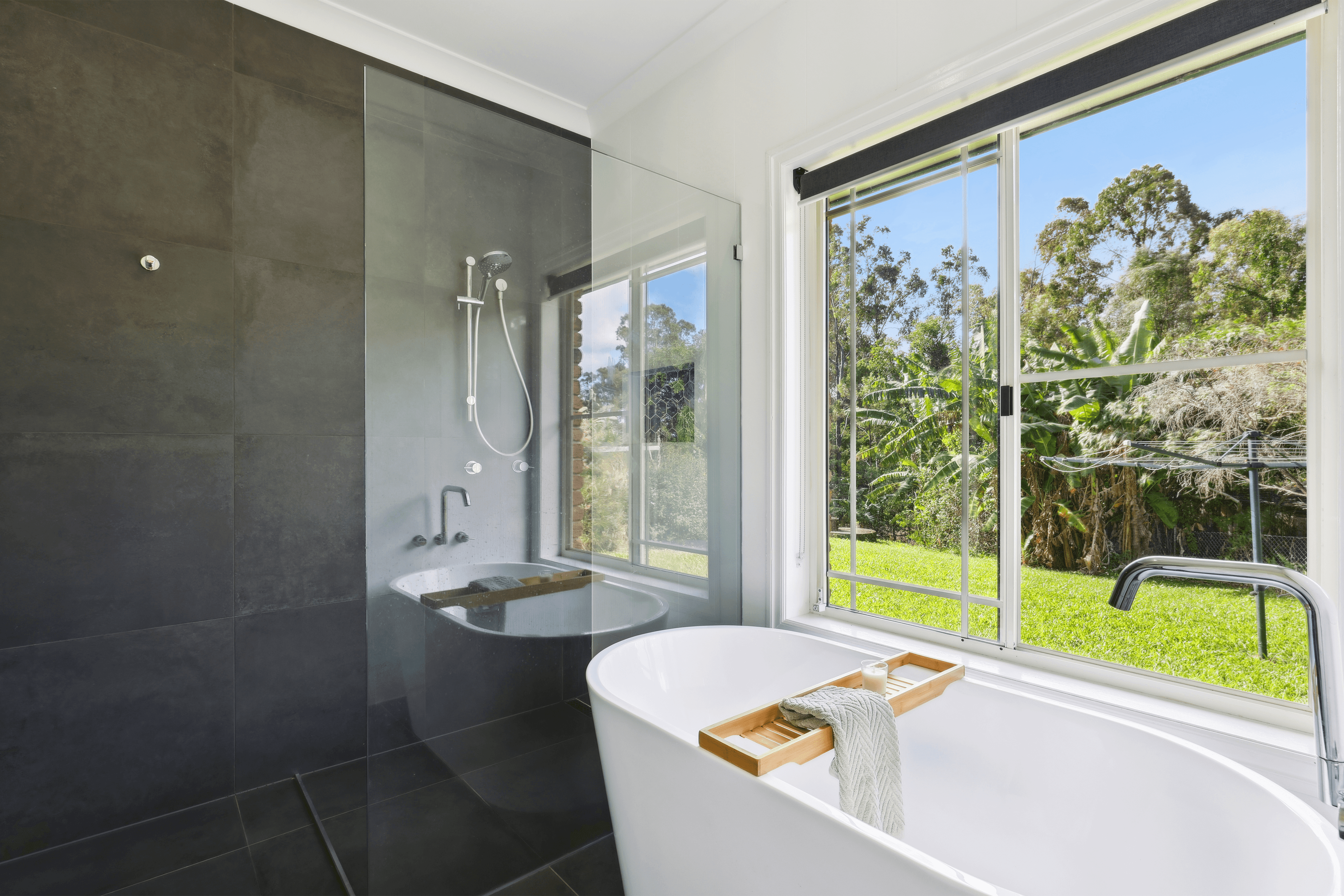 63-65 Country Crescent, NERANG, QLD 4211