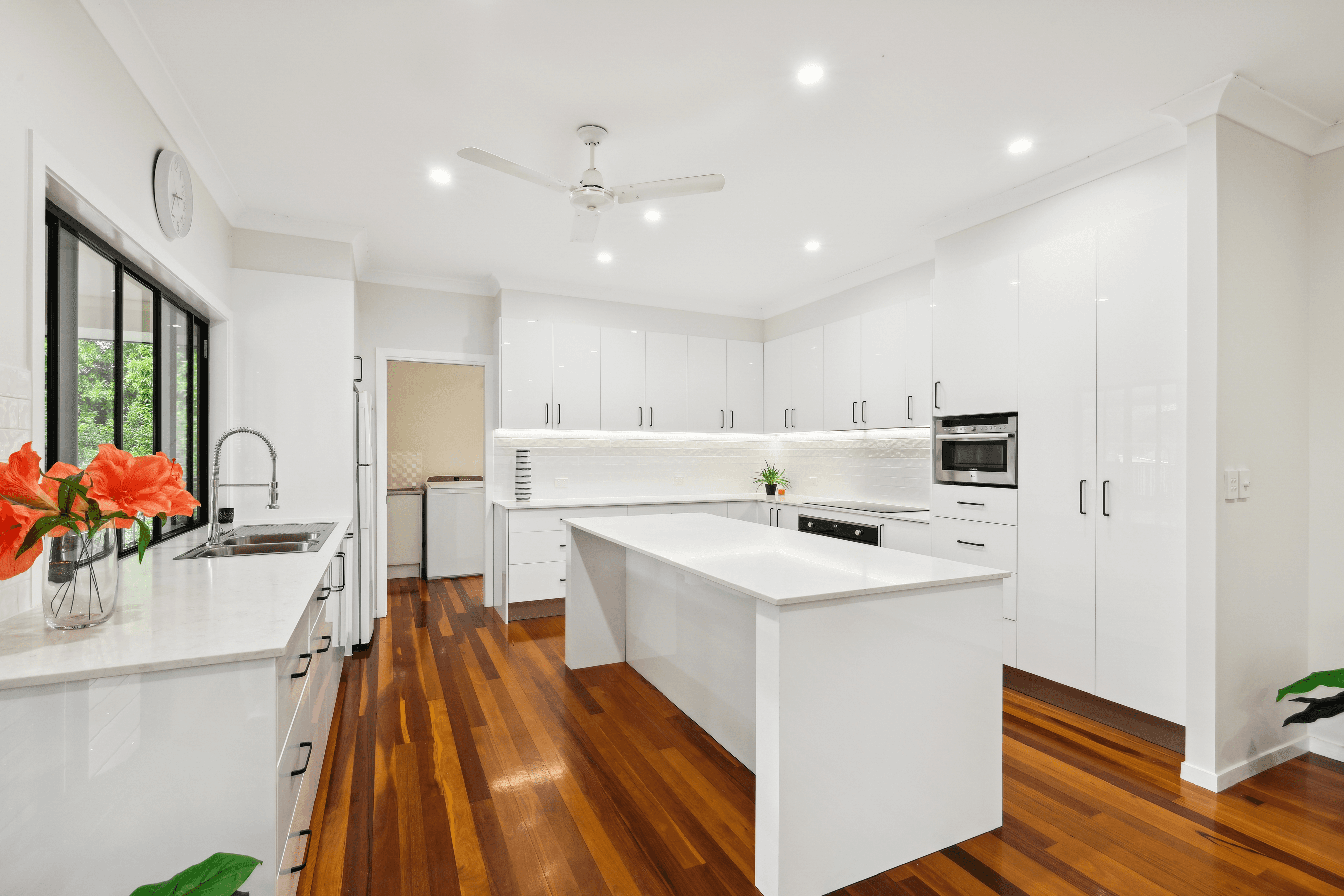 63-65 Country Crescent, NERANG, QLD 4211