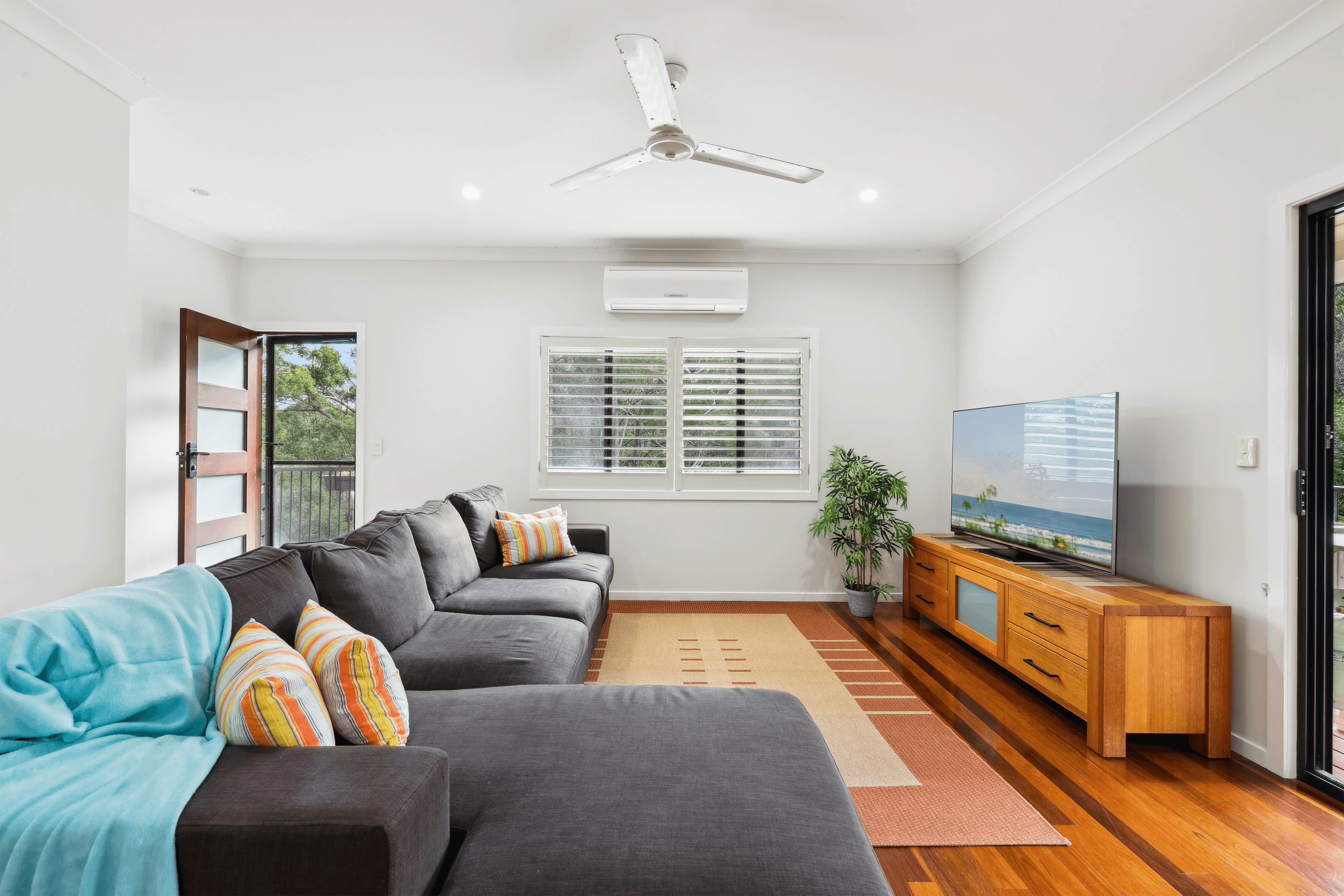 63-65 Country Crescent, NERANG, QLD 4211