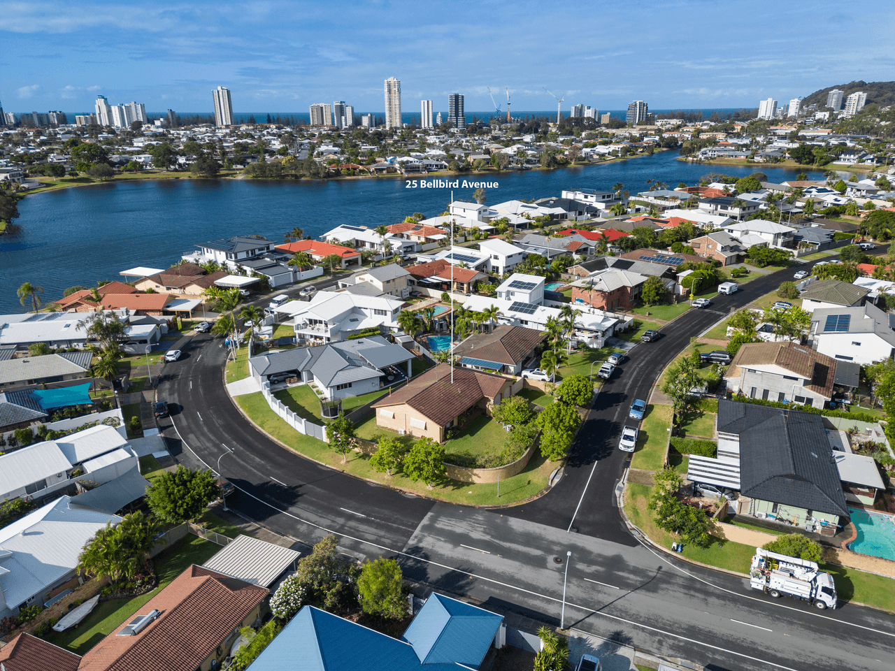 25 Bellbird Avenue, BURLEIGH WATERS, QLD 4220