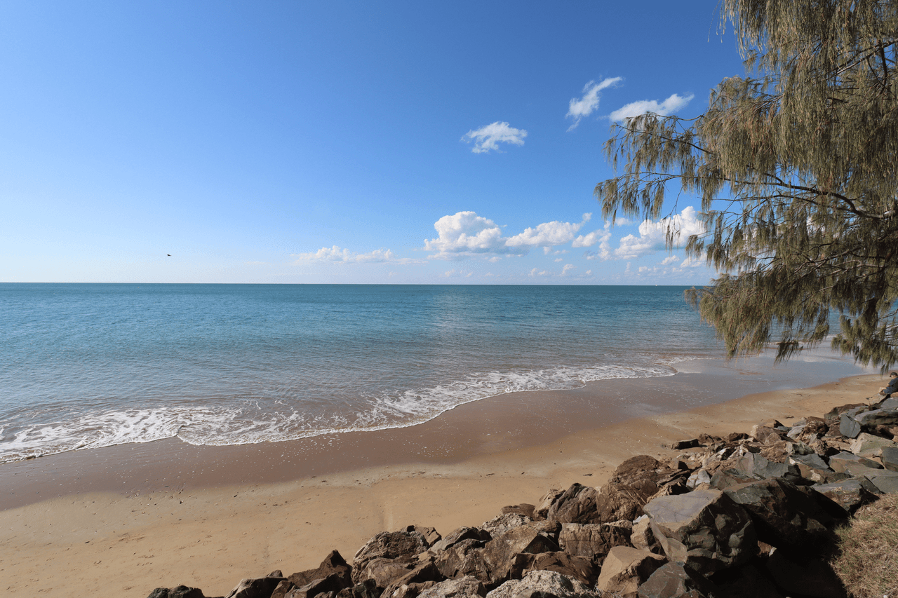 1/480 Esplanade, TORQUAY, QLD 4655