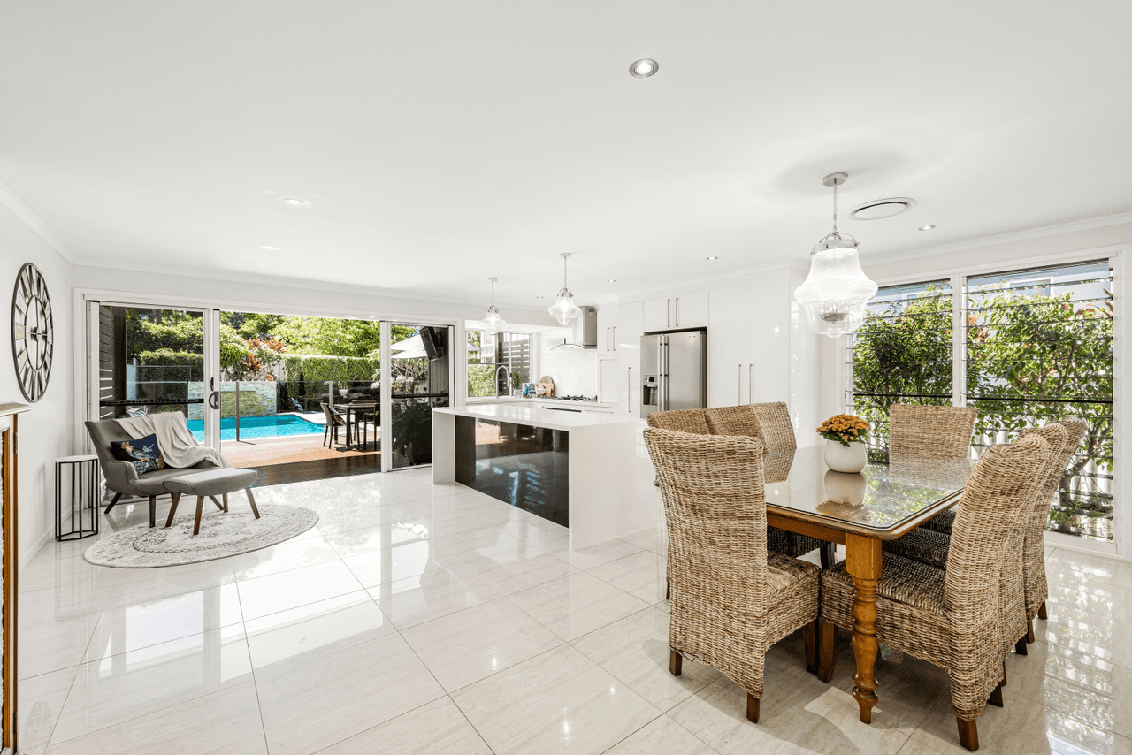 11 Coachwood Street, BUDERIM, QLD 4556