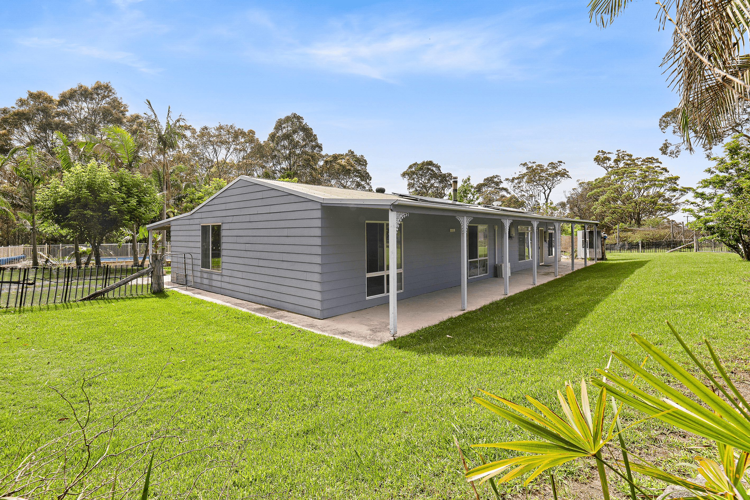 1 Janari Close, Moruya, NSW 2537