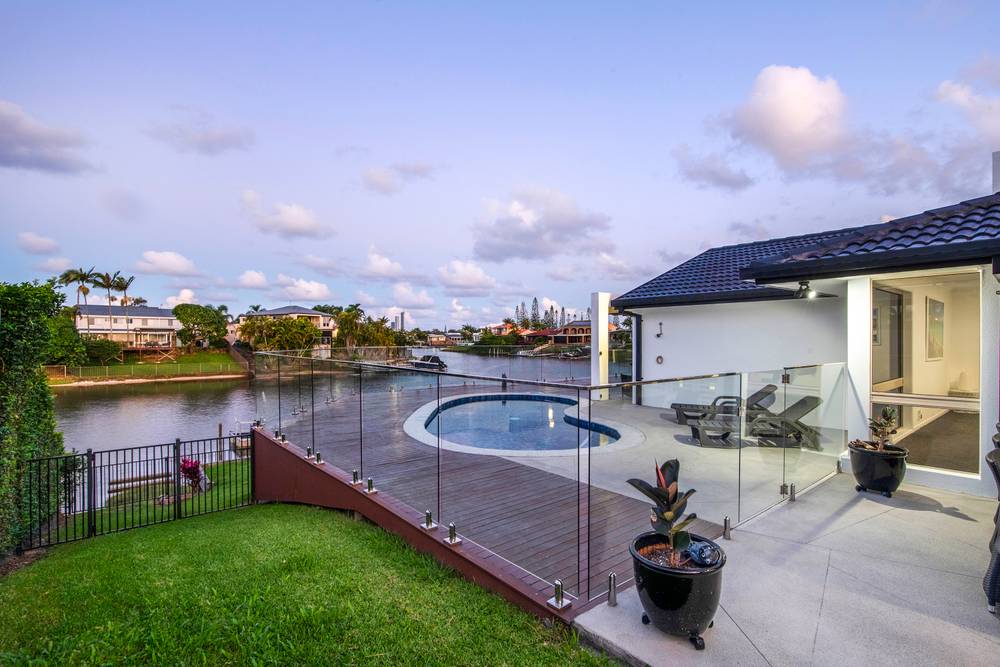 34 Village High Road, BENOWA WATERS, QLD 4217