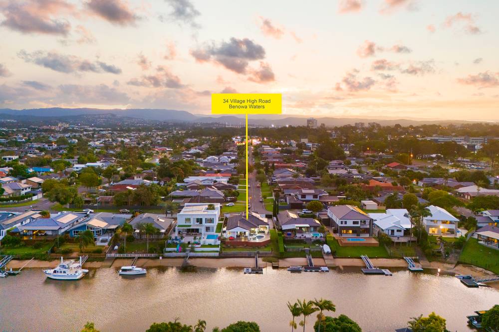 34 Village High Road, BENOWA WATERS, QLD 4217
