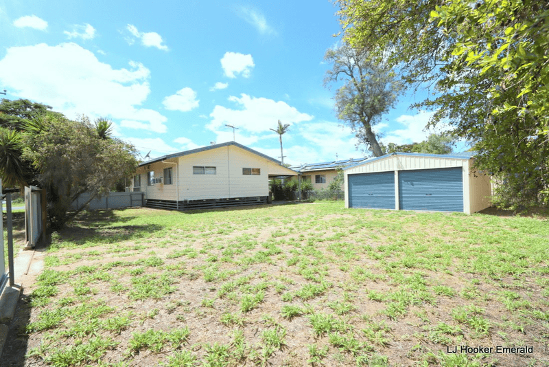 29 Centenary Drive, EMERALD, QLD 4720