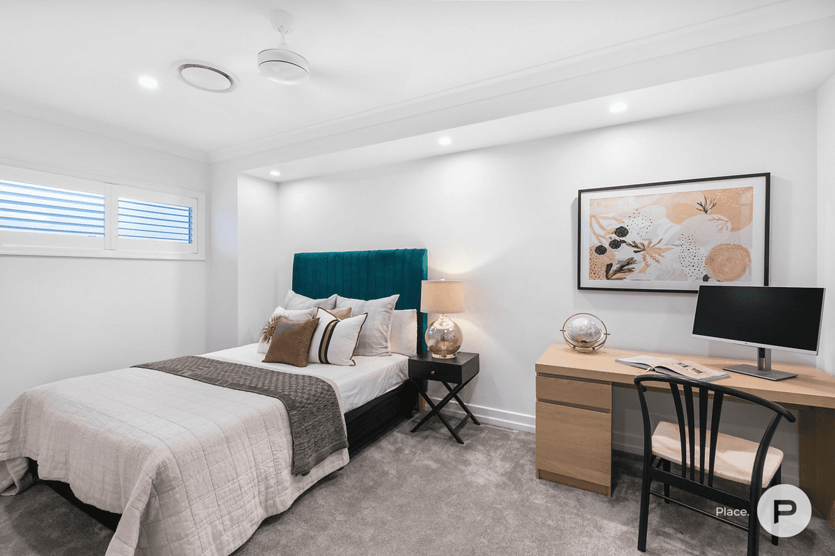 24 Stevens Street, Yeronga, QLD 4104