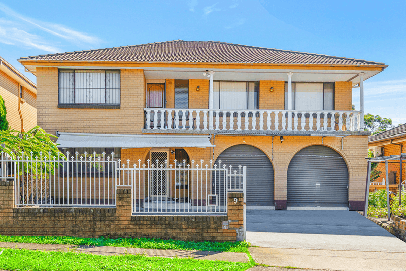 9 Wheatley Street, ST JOHNS PARK, NSW 2176