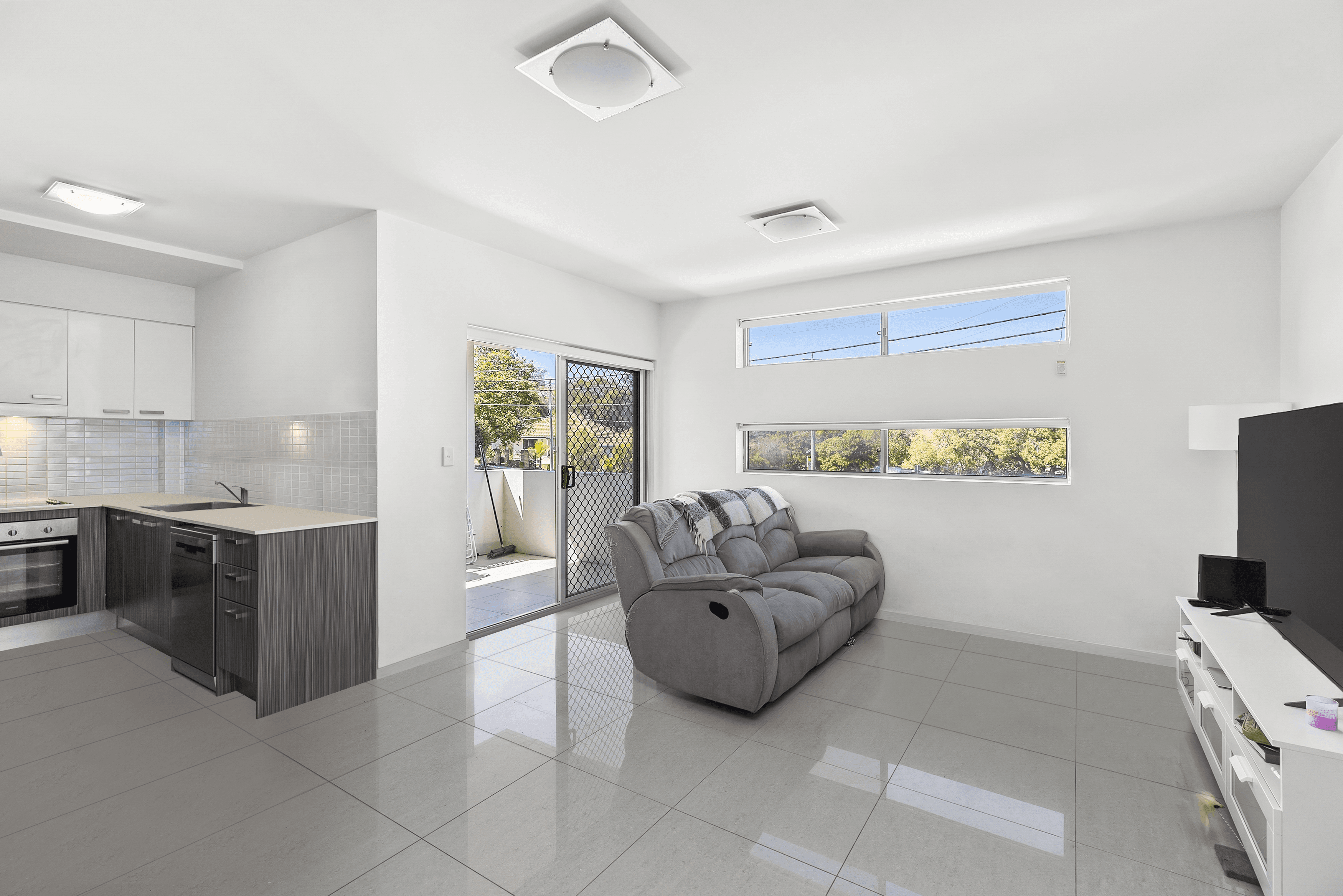 2/253 Beaudesert Road, Moorooka, QLD 4105