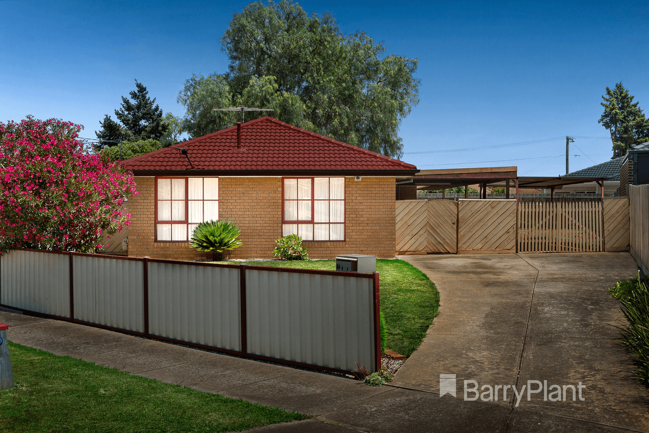 7 Petrel Court, Werribee, VIC 3030