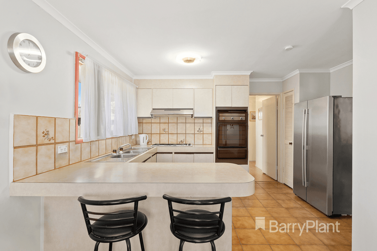 7 Petrel Court, Werribee, VIC 3030