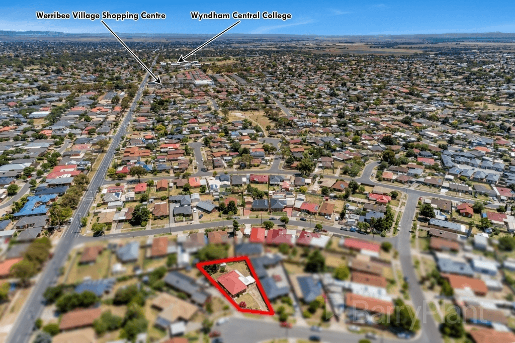 7 Petrel Court, Werribee, VIC 3030