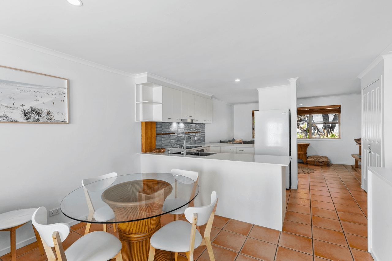 8/21-25 Cumming Parade, POINT LOOKOUT, QLD 4183