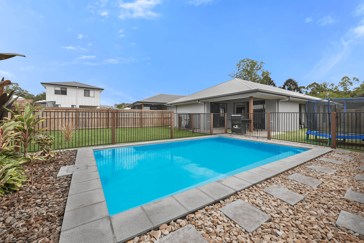 84 Creekside Circuit, NAMBOUR, QLD 4560