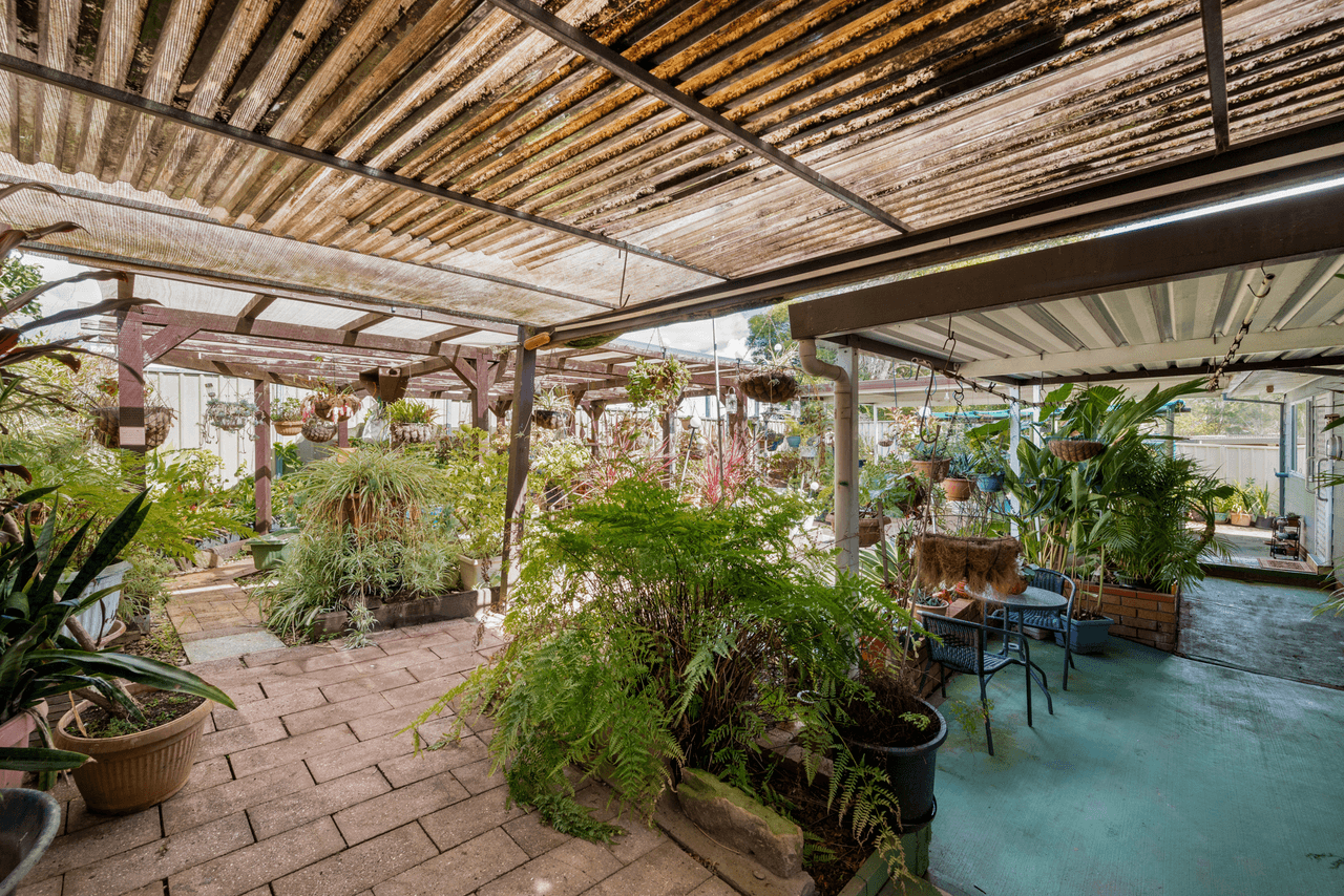 28 Octavia Avenue, ROSEMEADOW, NSW 2560